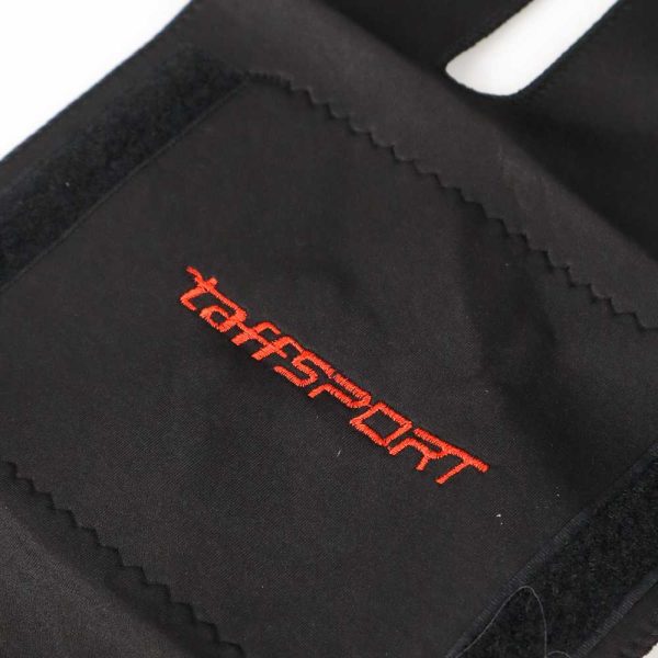 TaffSPORT Pelindung Lutut Terapi Magnetik Knee Pad 86cm - A-7720