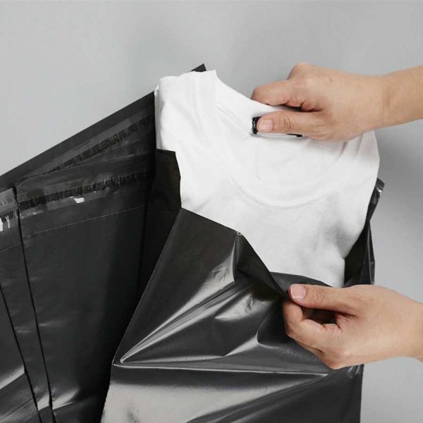 TaffPACK Kantong Amplop Plastik Packing Polymailer Polybag 100 PCS