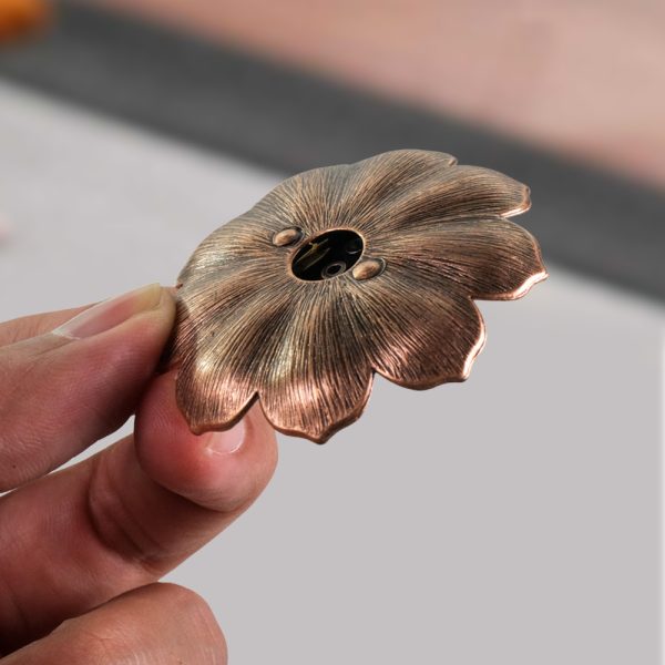 TaffHOME Tempat Dupa Incense Stick Holder Desain Lotus - YN002