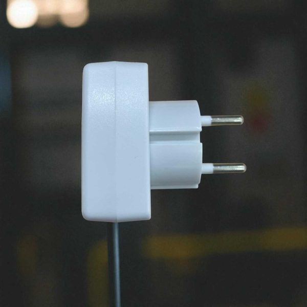 Taffware Alat Pengukur Listrik Voltmeter Digital AC EU Plug 110-300V - DM55-1