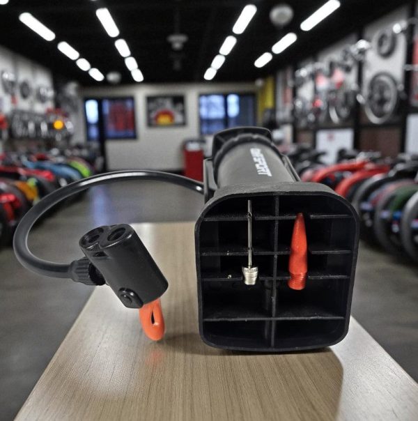 ginee_20251201114157965_8149055733.jpg TaffSPORT Pompa Angin Sepeda Serbaguna Portable Pump - BM4515