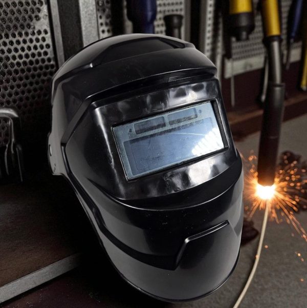 ginee_20251201124716932_7450996215.jpg TaffGUARD Helm Las Otomatis Darkening True Color Solar Welding Mask - CL280