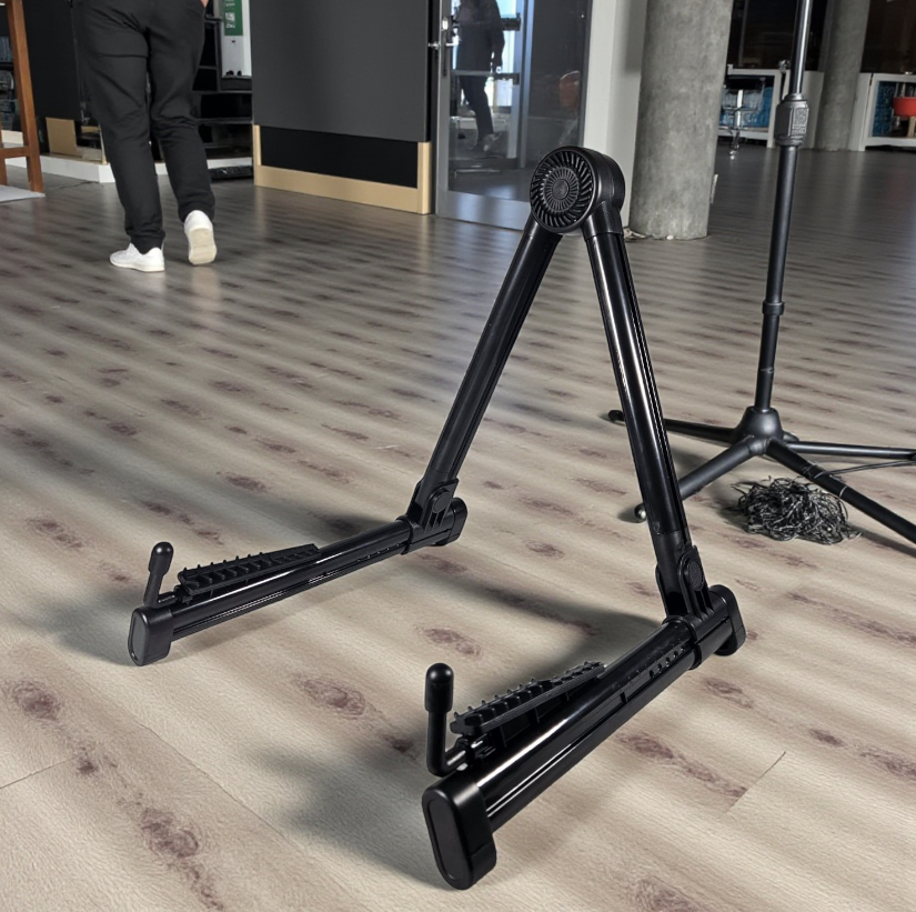 ginee_20260220120208269_7965671223.png TaffSTUDIO Stand Gitar Lipat Portable Foldable Guitar Akustik Holder - GT223