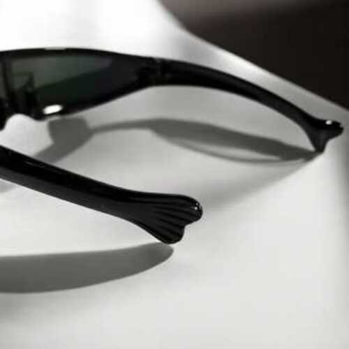 ginee_20260929152217059_2121589381.jpg TaffSPORT Kacamata Pria Futuristic Sunglasses Anti Reflective UV - TF267